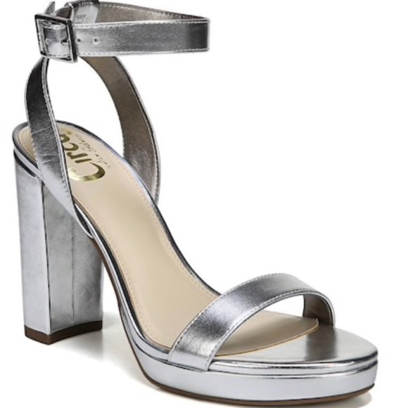 BRAND NEW * Sam Edelman Silver Strappy Heels - Picture 4 of 4